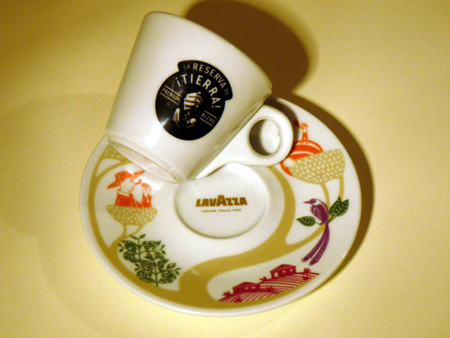 detail lavazza 64